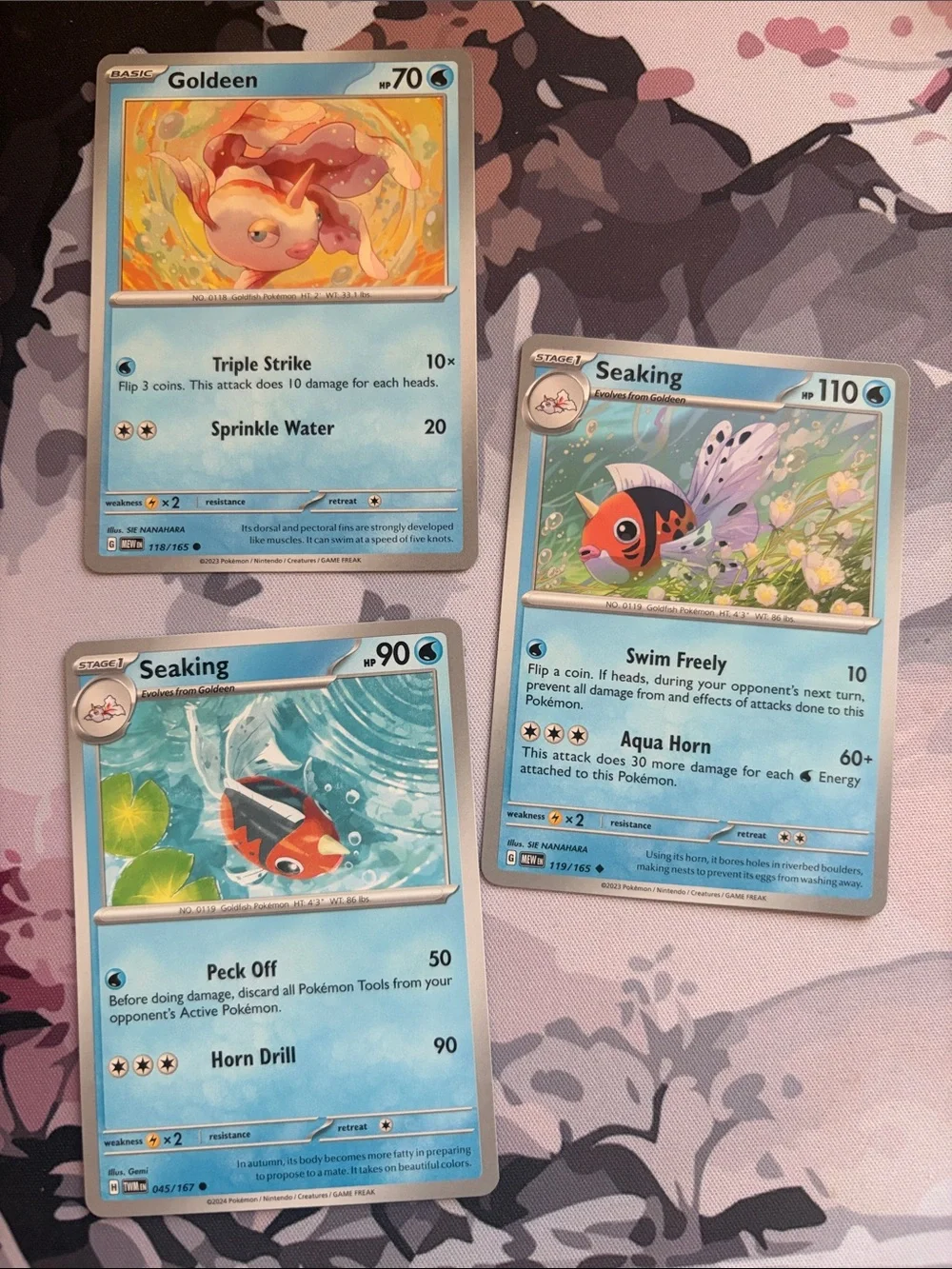 Goldeen & Seaking Evolution Collection Lot | 3 Pokémon Cards | ✨5/$25✨